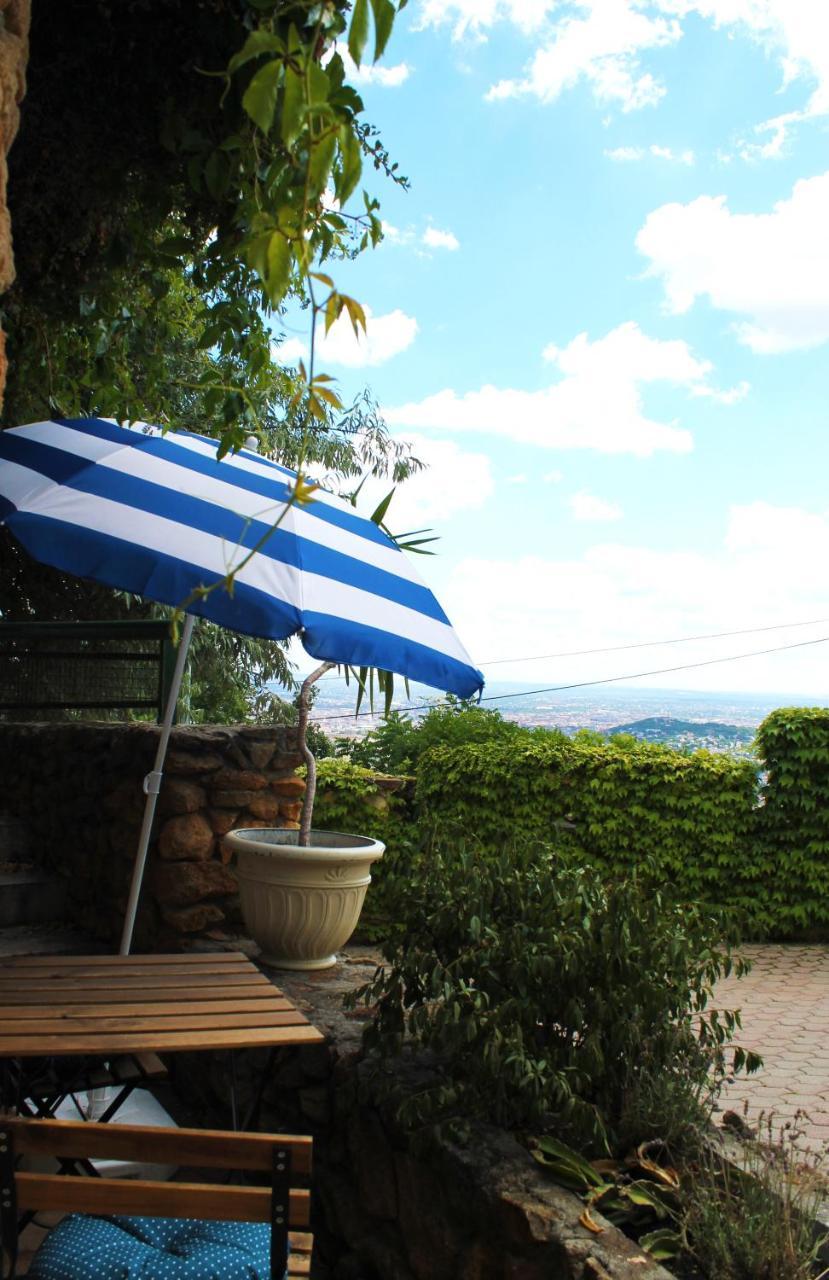 Best View Small House Free Parking Self Check-In Будапеща Екстериор снимка